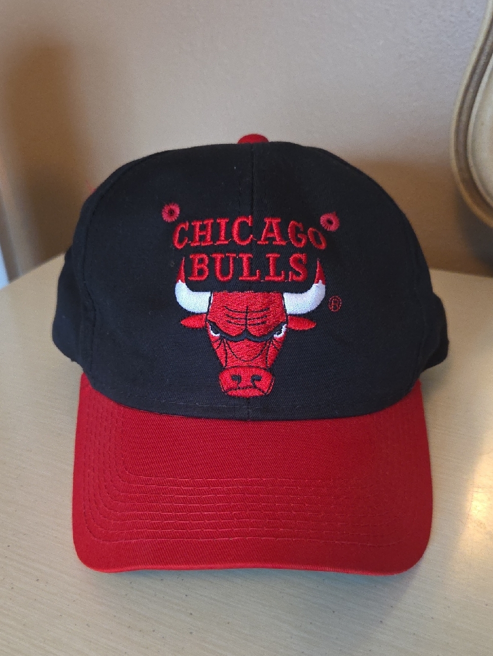 Vintage NBA Chicago Bulls Black and Red Adjustable Hat